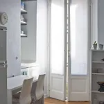 Liberty Two-Room Apartment in Porta Venezia